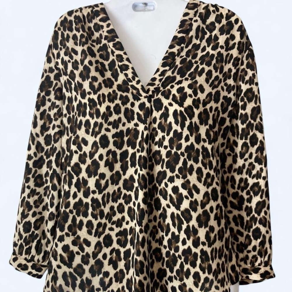 Vince Camuto leopard print blouse #leopardprintn XS